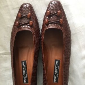 Vintage Mario Valentino shoes - like new woven